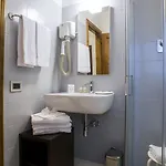 Giustini 3*