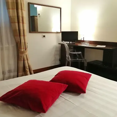 Giustini Hotel 3*